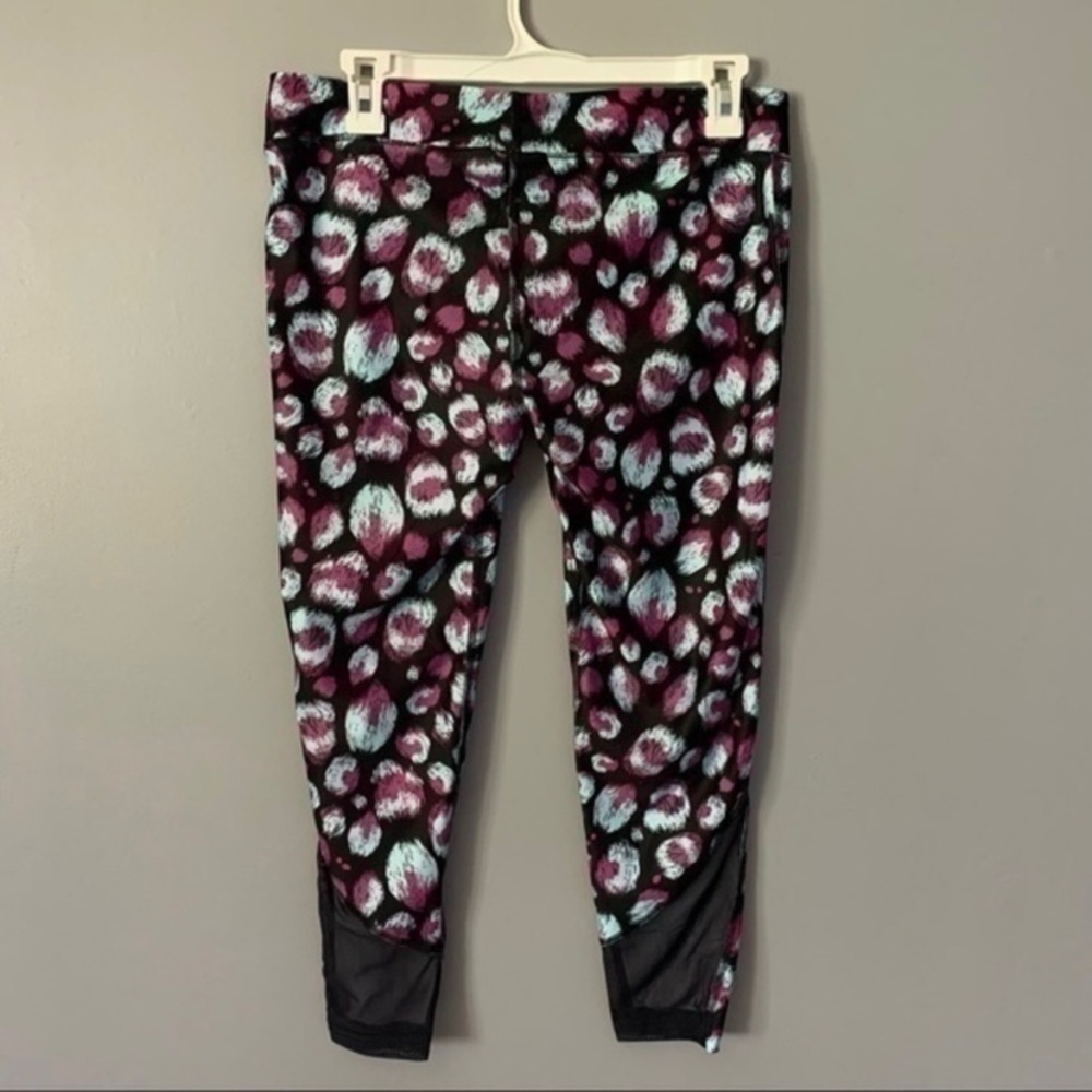NWT. UNDER ARMOUR Girls’ Leggings - Picture 5 of 7